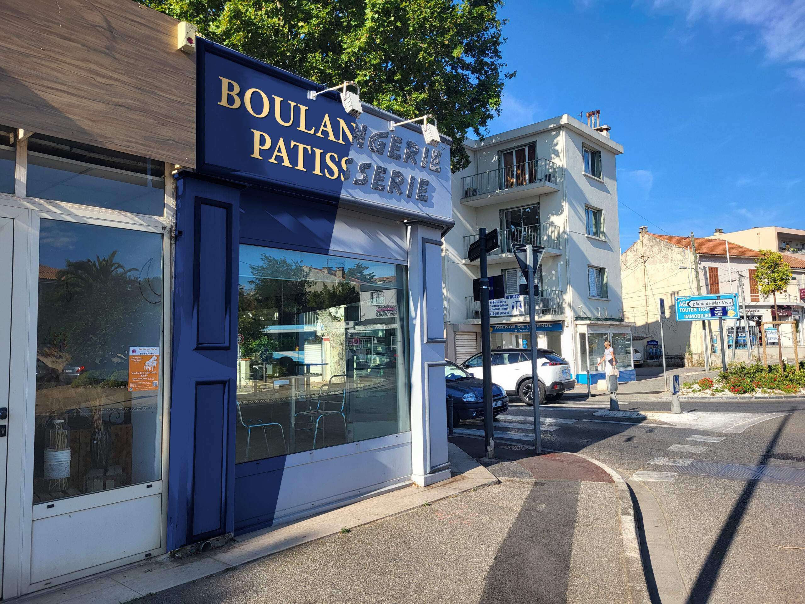 nouvelle enseigne pour la boulangerie